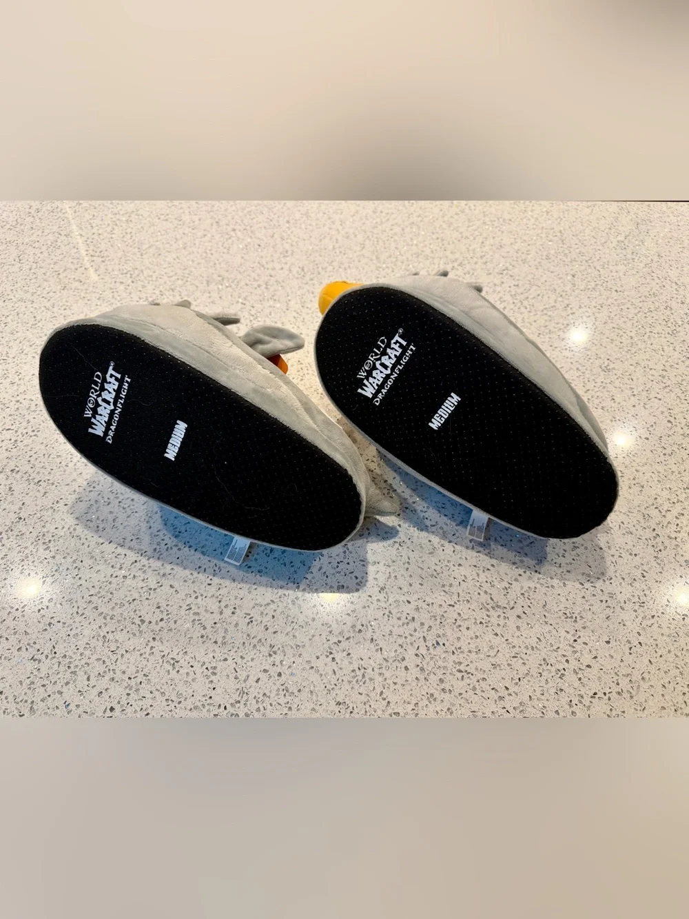 World of Warcraft Duck Slippers NWT Size Medium